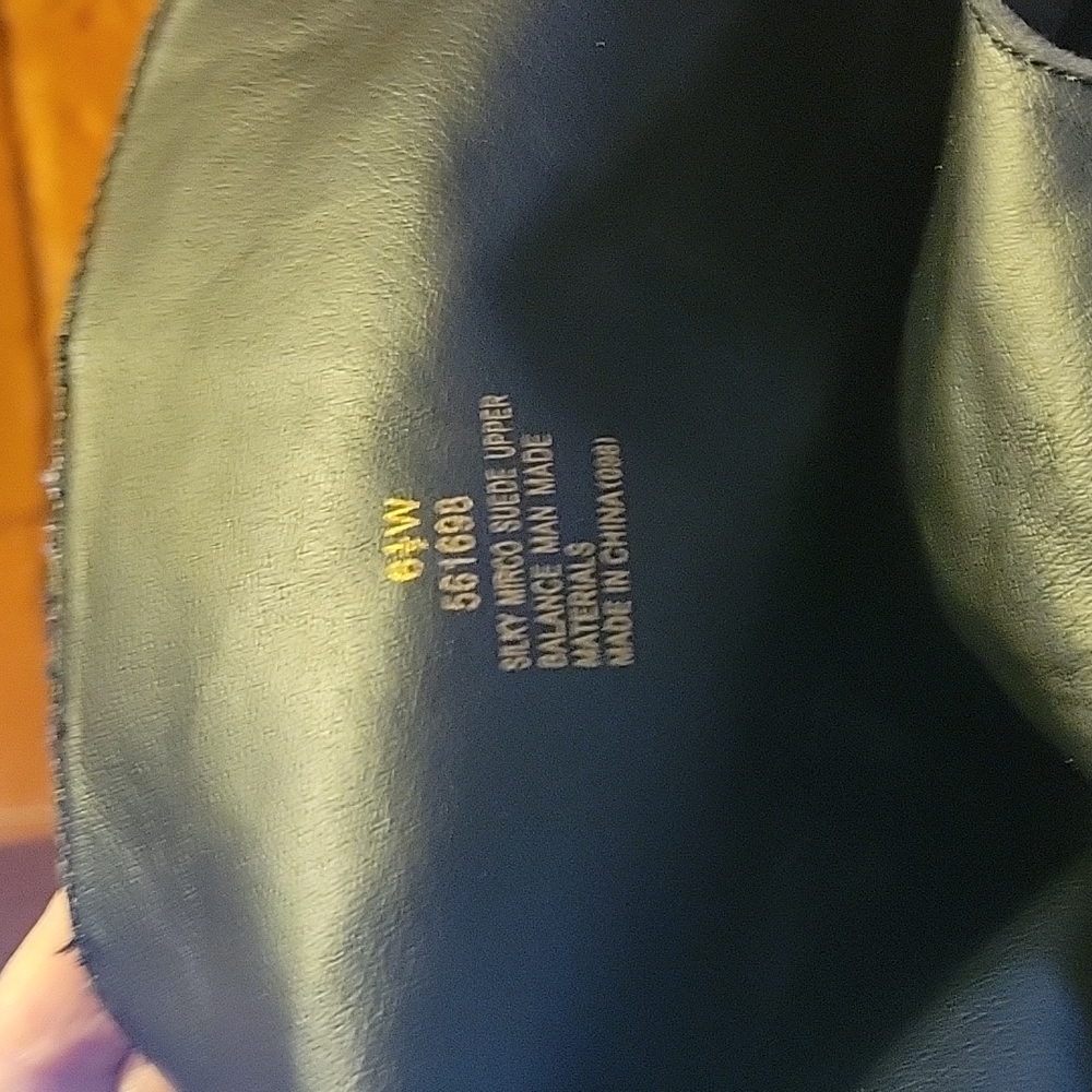 Boots - Picture 3 of 4